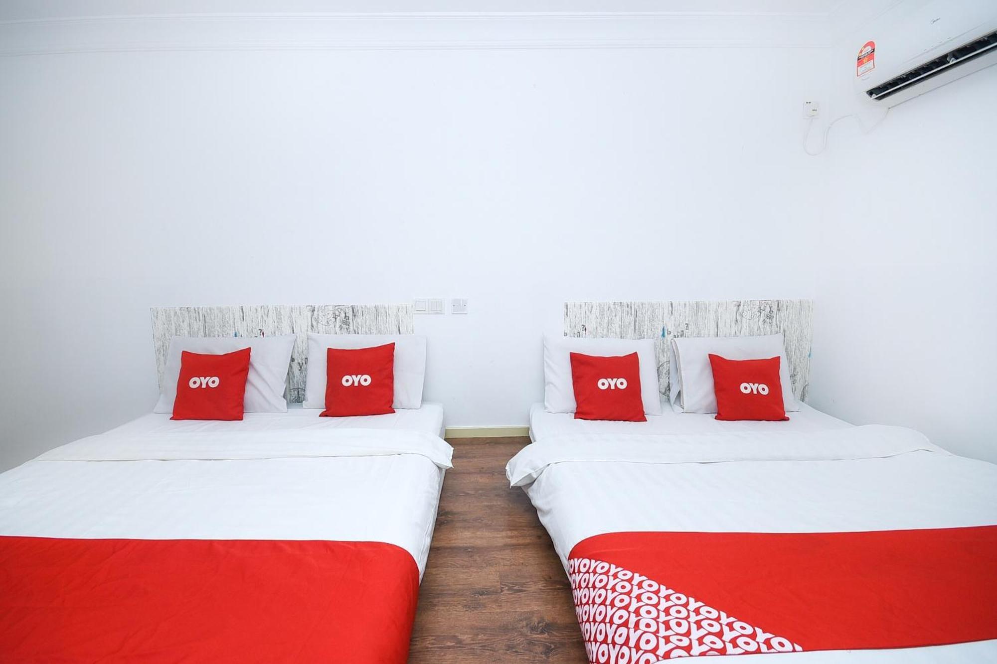 Oyo 90820 River Inn Miri Zewnętrze zdjęcie