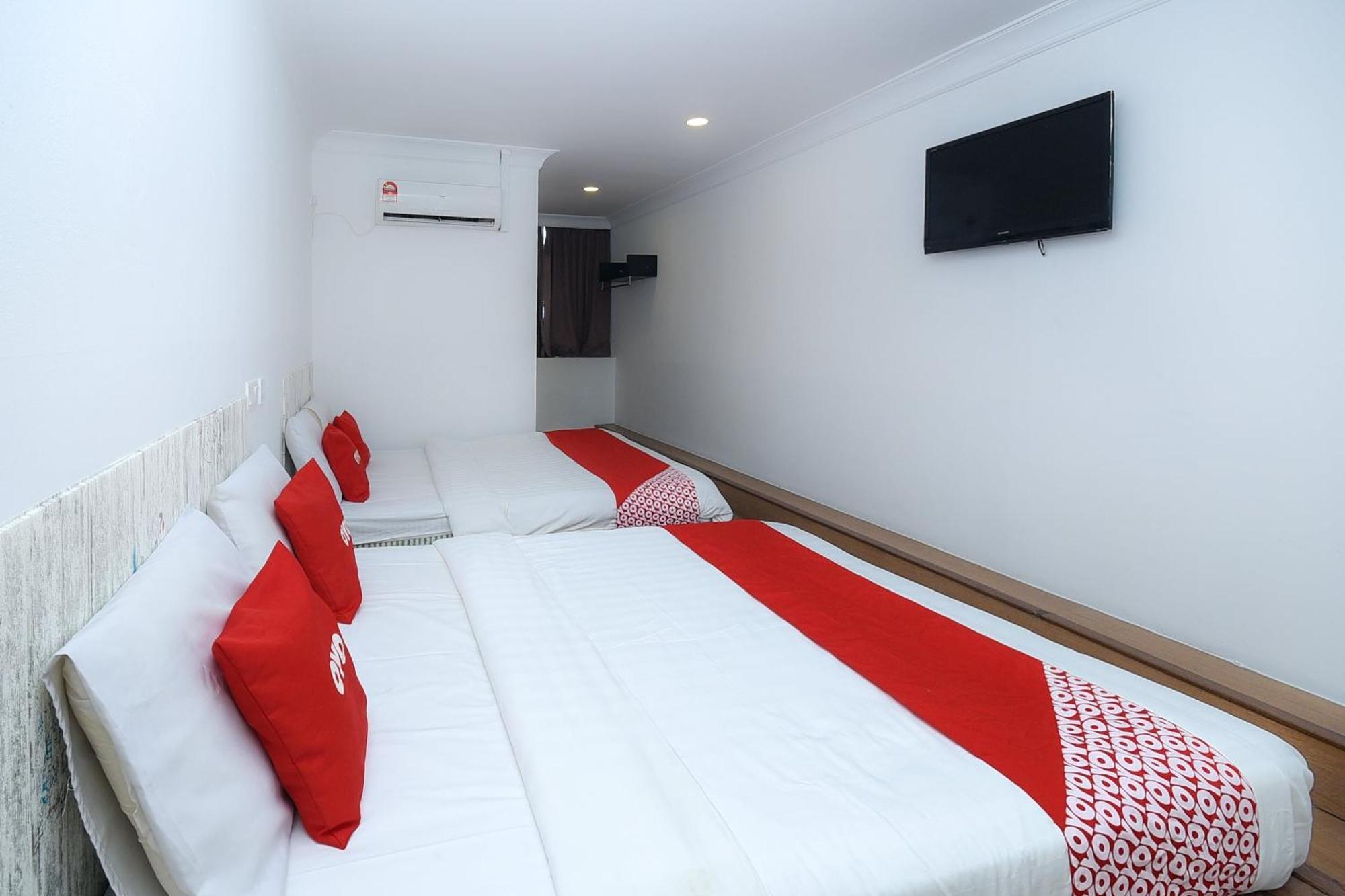 Oyo 90820 River Inn Miri Zewnętrze zdjęcie