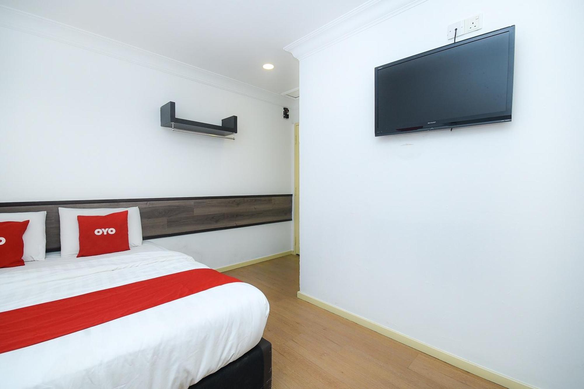 Oyo 90820 River Inn Miri Zewnętrze zdjęcie