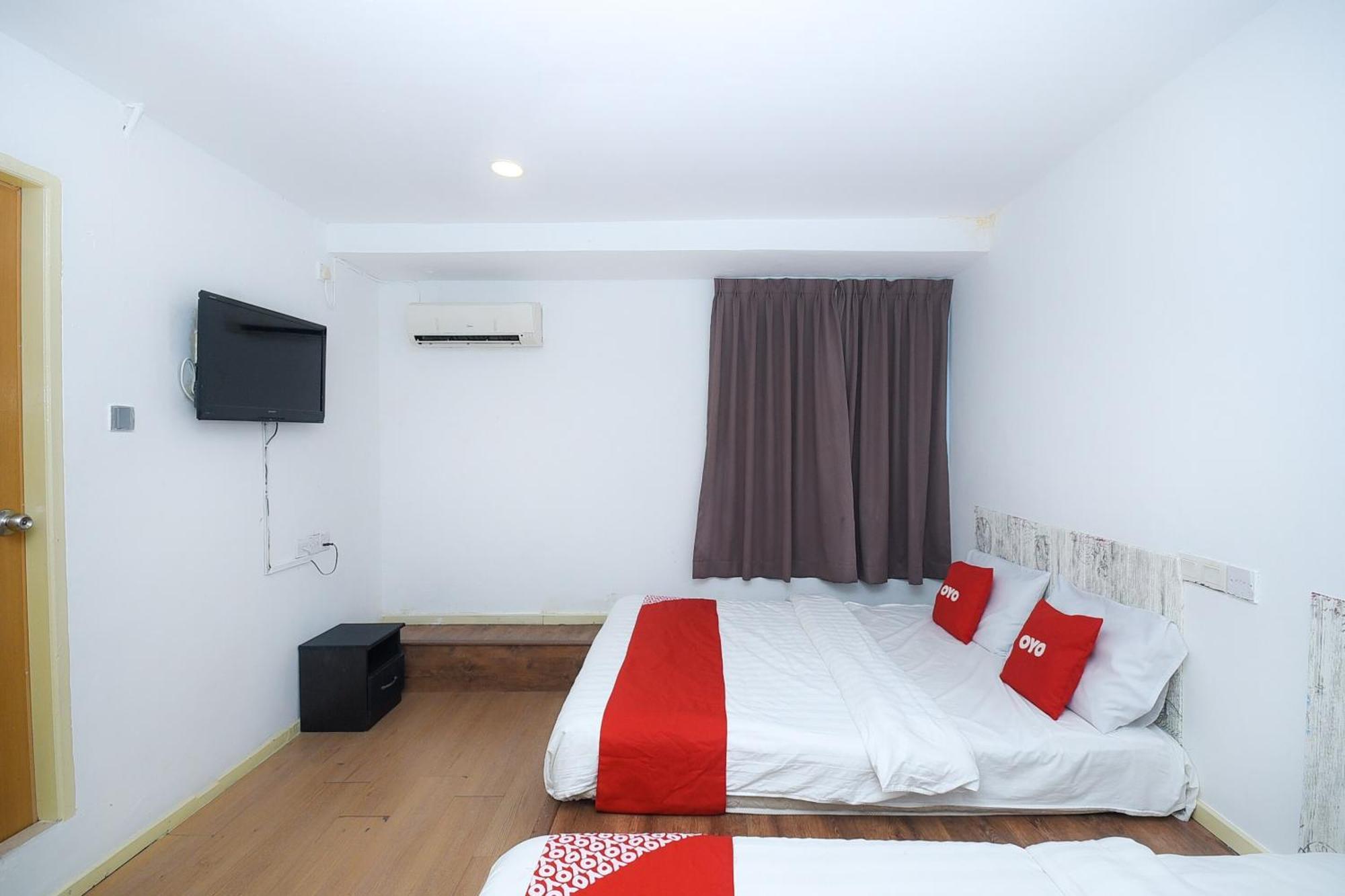 Oyo 90820 River Inn Miri Zewnętrze zdjęcie