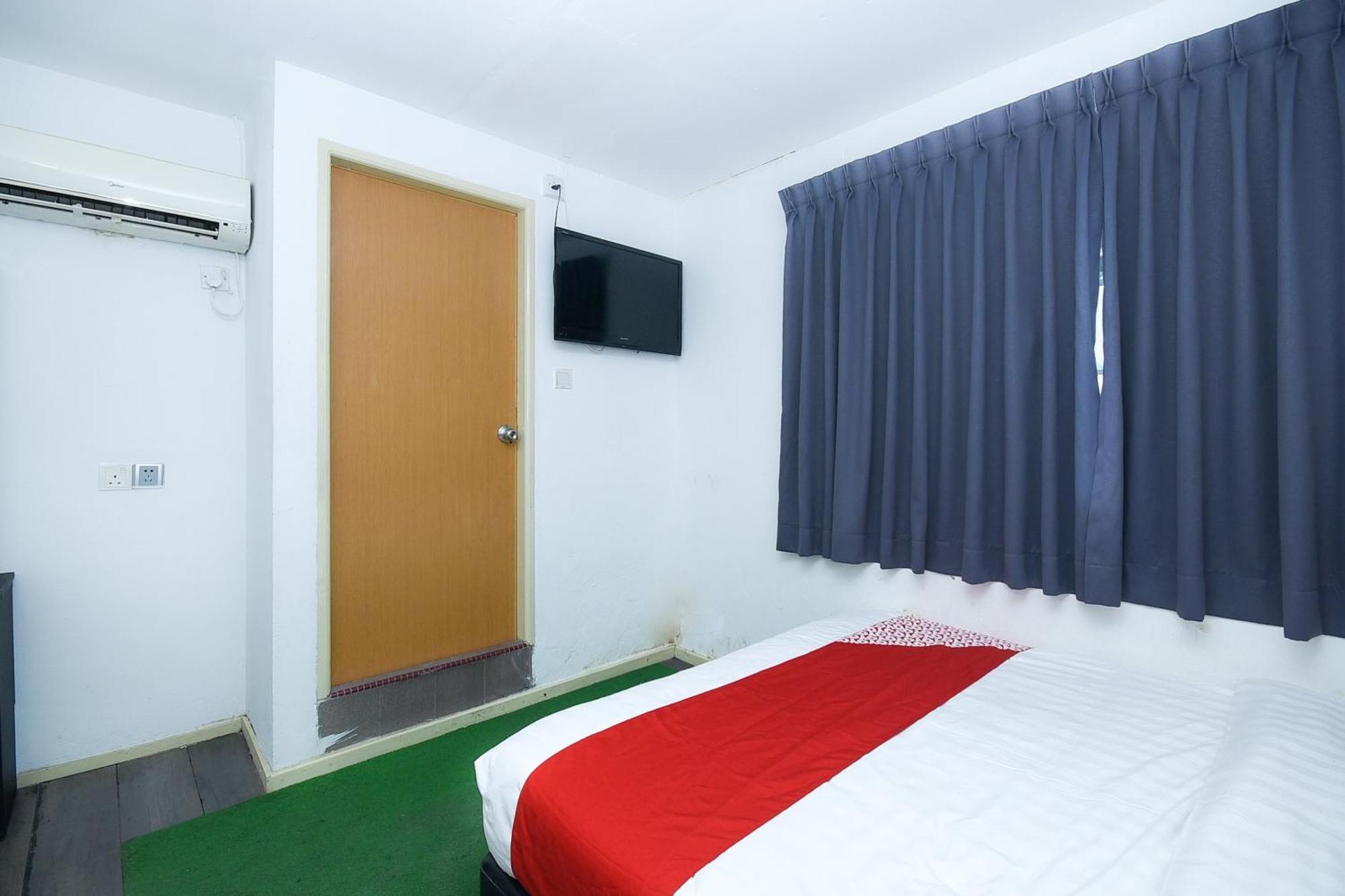 Oyo 90820 River Inn Miri Zewnętrze zdjęcie